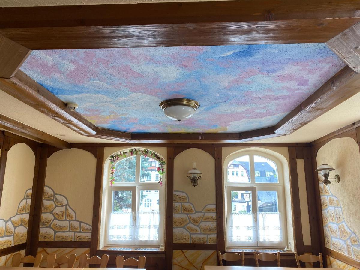 Pension Zur Wartburg Олбернау Екстериор снимка